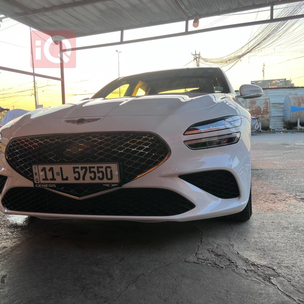 جێنسس G70
